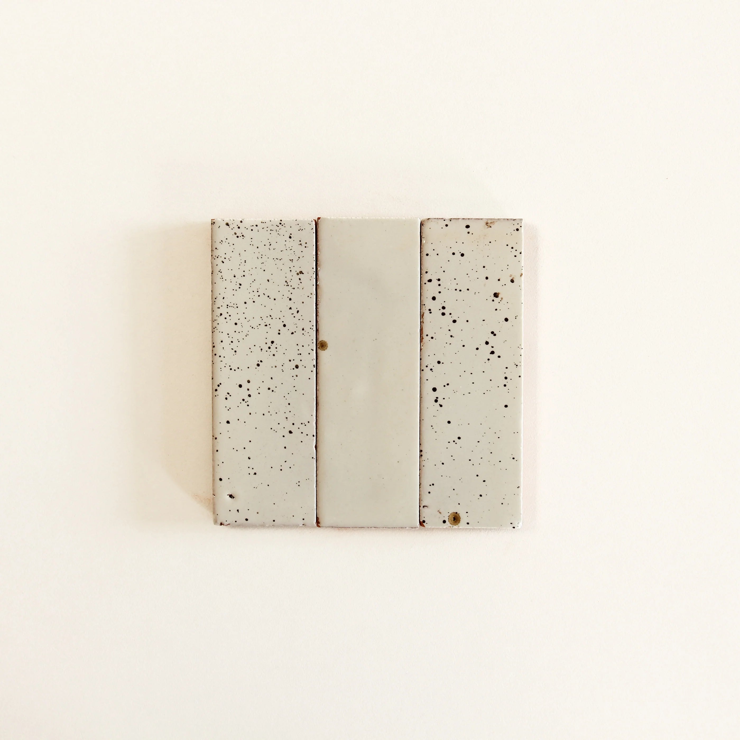 Tiles of Ezra Moroccan Tierra - Nieve Punto 6 x 2 (Carton)
