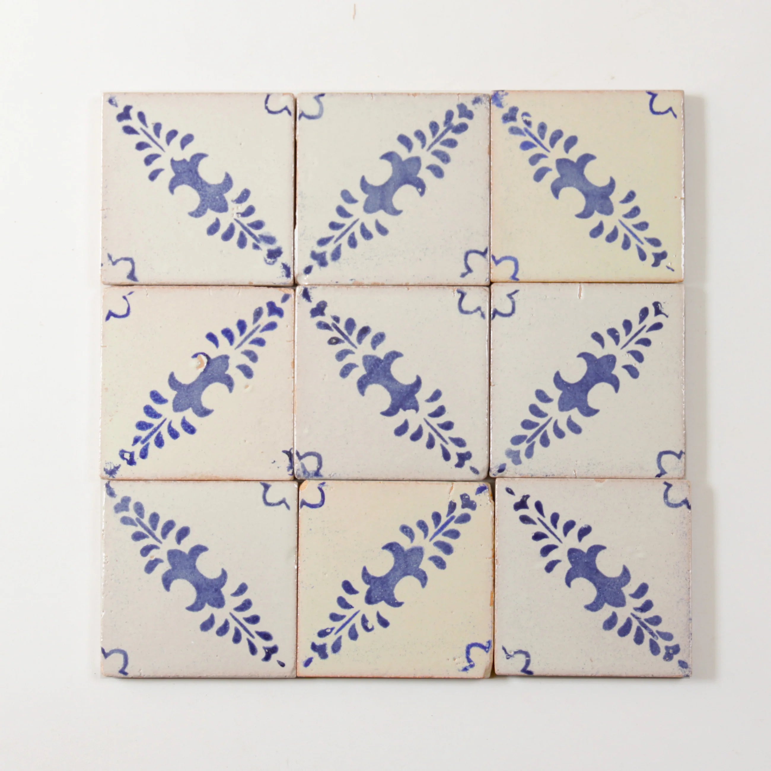Tiles of Ezra - Amano - Hoja Azul-4x4 (Carton)