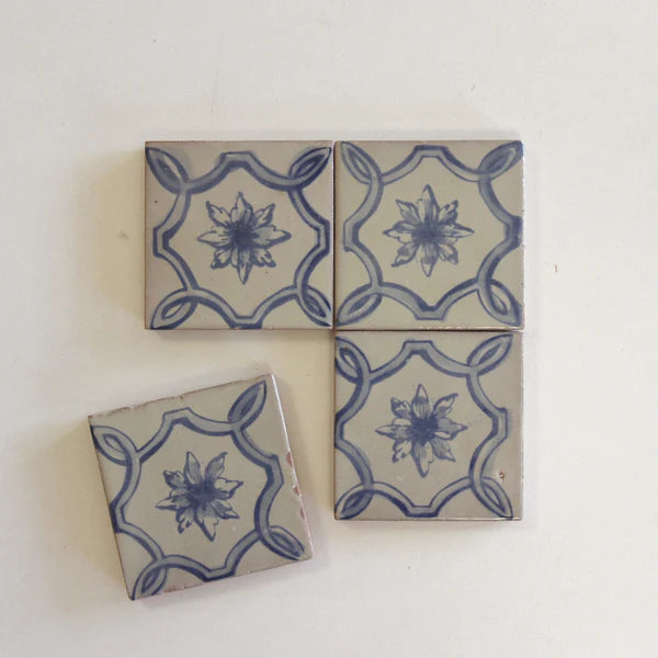 Tiles of Ezra - Amano - Fado Cascais Blend Azul-4x4 (Carton)