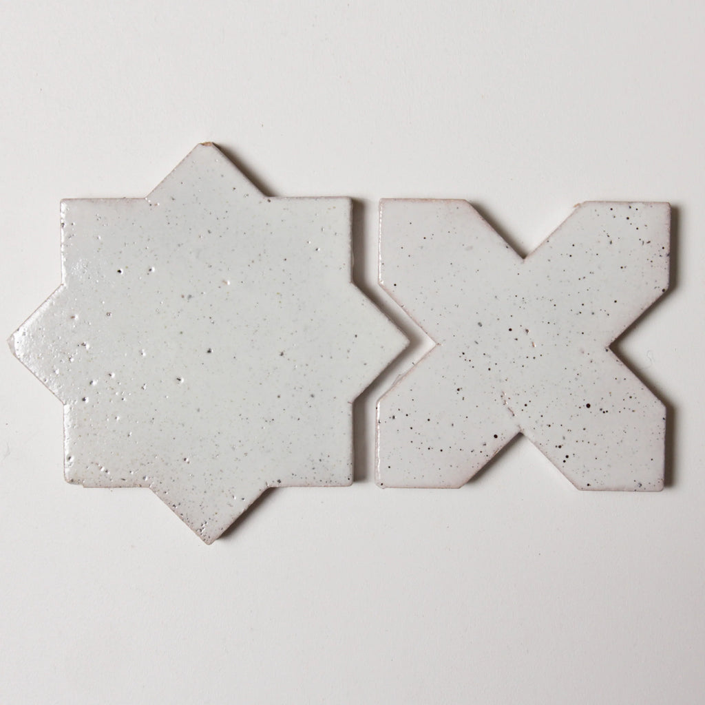 Tiles of Ezra Moroccan Tierra - Estrela Nieve Punto 4.25 x 4.25